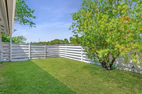 6853 Barbarossa Street Boca Raton FL 33433