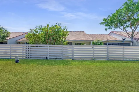 6853 Barbarossa Street Boca Raton FL 33433