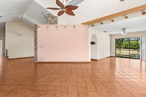 3093 Nw 28th Terrace Boca Raton FL 33434