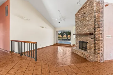 3093 Nw 28th Terrace Boca Raton FL 33434