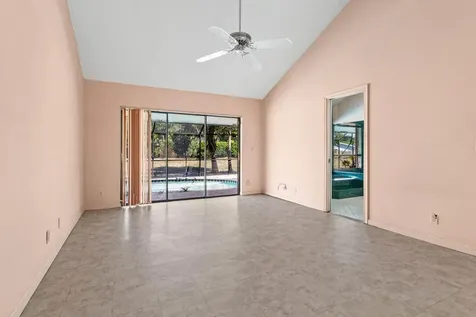 3093 Nw 28th Terrace Boca Raton FL 33434