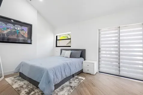 17370 Via Capri Boca Raton FL 33496