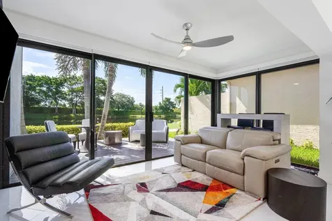 17370 Via Capri Boca Raton FL 33496
