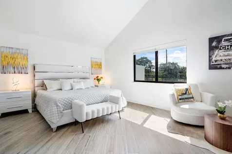 17370 Via Capri Boca Raton FL 33496