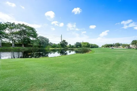 17370 Via Capri Boca Raton FL 33496