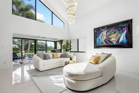 17370 Via Capri Boca Raton FL 33496