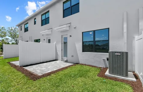7647 Sw Lucy Lane Stuart FL 34997