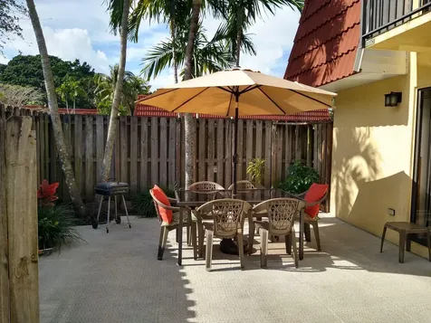 9991 NW 6 Court Plantation FL 33324