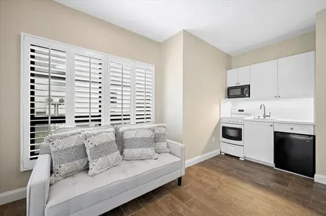 13334 Polo Club Road Wellington FL 33414