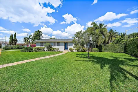 235 Worth Court West Palm Beach FL 33405