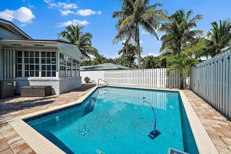 235 Worth Court West Palm Beach FL 33405