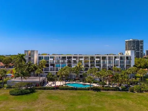 1830 Embassy Drive West Palm Beach FL 33401