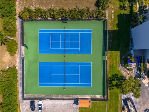 1830 Embassy Drive West Palm Beach FL 33401