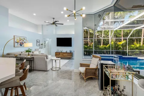 10727 Avenida Santa Ana Boca Raton FL 33498