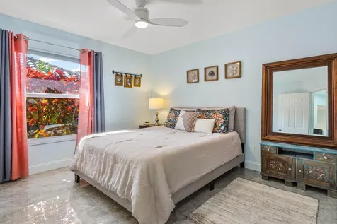 10727 Avenida Santa Ana Boca Raton FL 33498