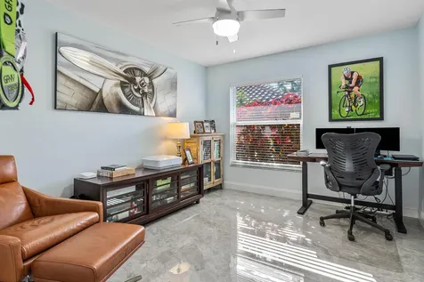 10727 Avenida Santa Ana Boca Raton FL 33498