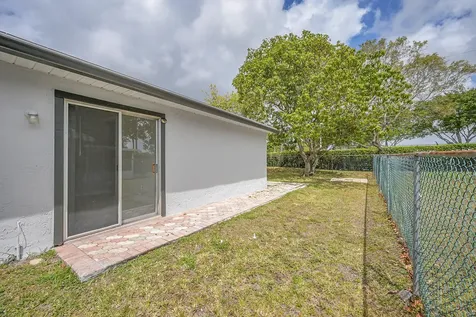 8403 Garden Gate Place Boca Raton FL 33433