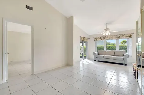 12233 Country Greens Boulevard Boynton Beach FL 33437