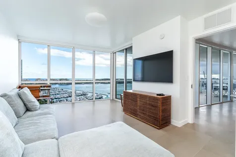 400 Alton Road Miami Beach FL 33139