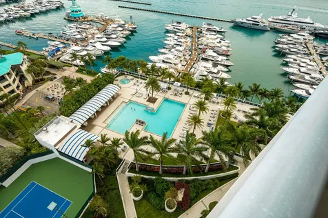 400 Alton Road Miami Beach FL 33139