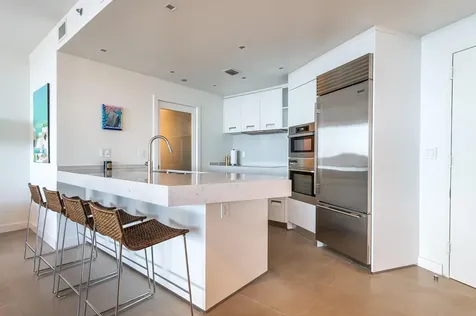 400 Alton Road Miami Beach FL 33139