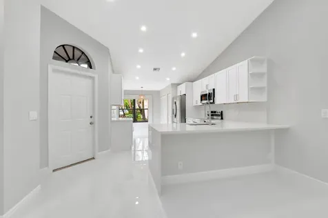 22641 Meridiana Drive Boca Raton FL 33433