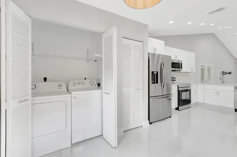 22641 Meridiana Drive Boca Raton FL 33433