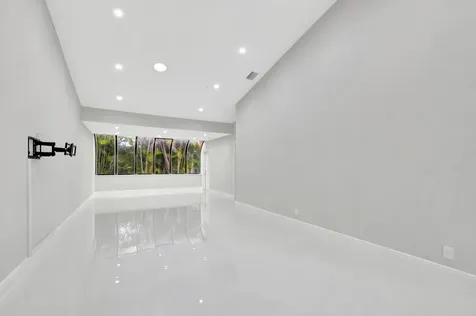 22641 Meridiana Drive Boca Raton FL 33433