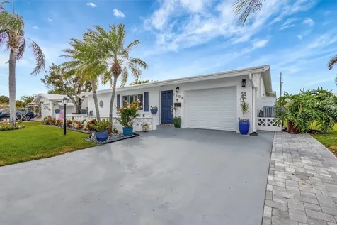 1504 Sw 22nd Avenue Boynton Beach FL 33426