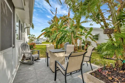 1504 Sw 22nd Avenue Boynton Beach FL 33426