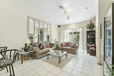 18421 Via Di Verona Boca Raton FL 33496