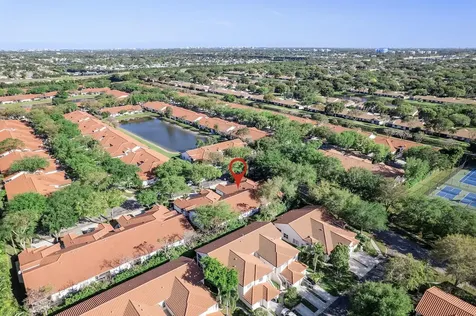 18421 Via Di Verona Boca Raton FL 33496