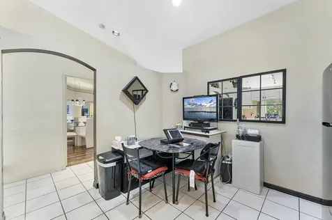 18421 Via Di Verona Boca Raton FL 33496