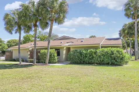 92 Meadows Drive Boynton Beach FL 33436