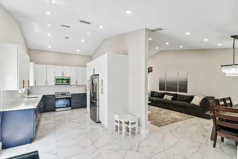 7851 Villa Nova Drive Boca Raton FL 33433