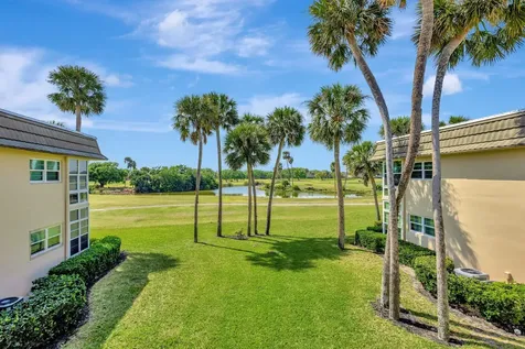 20 Vista Gardens Trail Vero Beach FL 32962