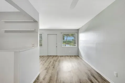 20 Vista Gardens Trail Vero Beach FL 32962