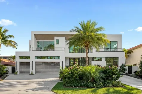 772 Glouchester Street Boca Raton FL 33487