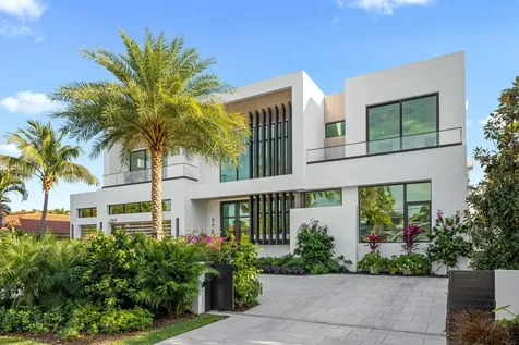 772 Glouchester Street Boca Raton FL 33487