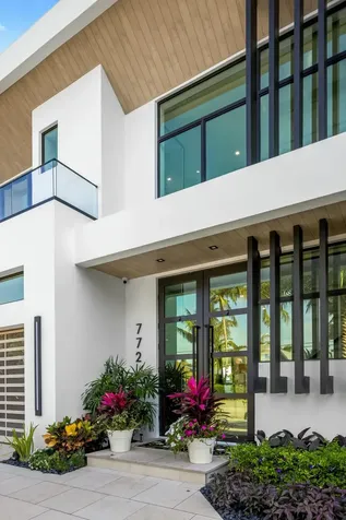 772 Glouchester Street Boca Raton FL 33487