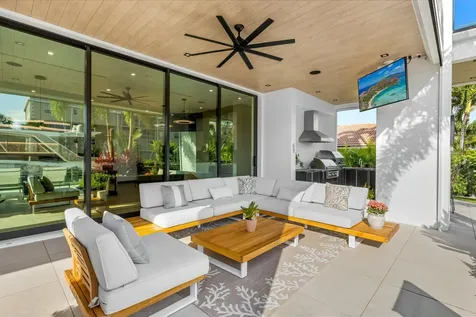 772 Glouchester Street Boca Raton FL 33487