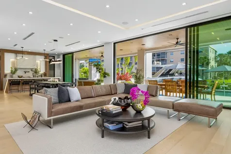 772 Glouchester Street Boca Raton FL 33487