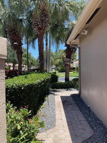 9675 Crescent View Drive Boynton Beach FL 33437