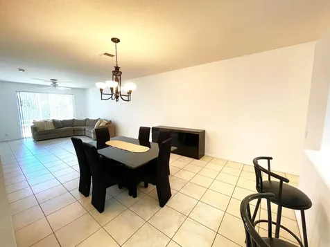 9675 Crescent View Drive Boynton Beach FL 33437