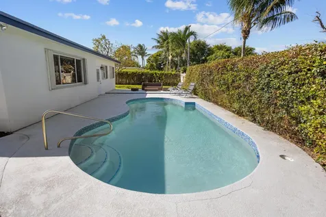 2591 Sw 11th Street Boynton Beach FL 33426