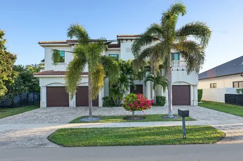 720 Ne 69th Street Boca Raton FL 33487