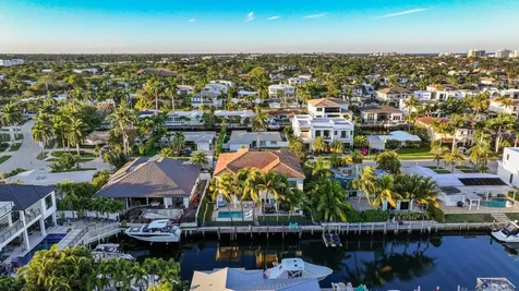 720 Ne 69th Street Boca Raton FL 33487