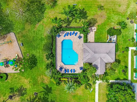 10028 Venezia Place Boca Raton FL 33428
