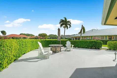 362 Yorktowne Circle Atlantis FL 33462