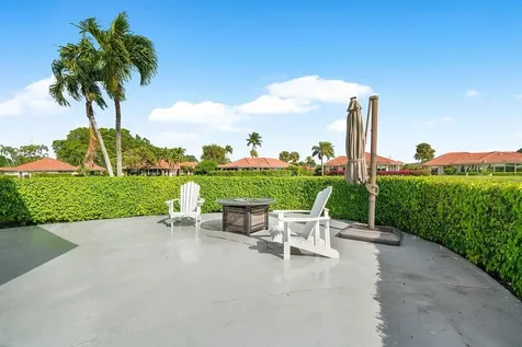362 Yorktowne Circle Atlantis FL 33462